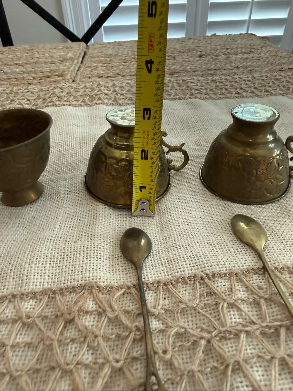 Vintage Floral Embossed brass Tea Cups with Spoons - Picture 7 of 10